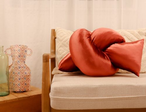 Elevate Your Decor with the Knot Cushion